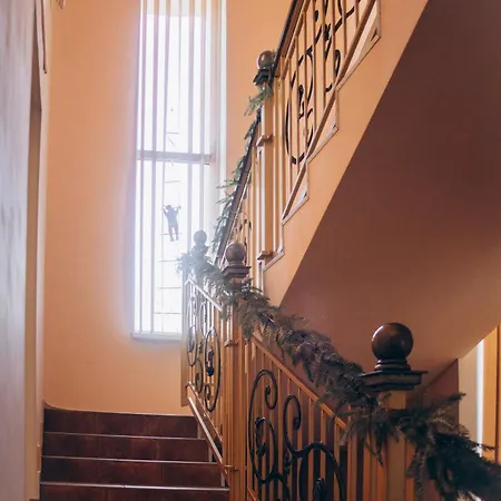 Verhhouse 3* Jaremcse