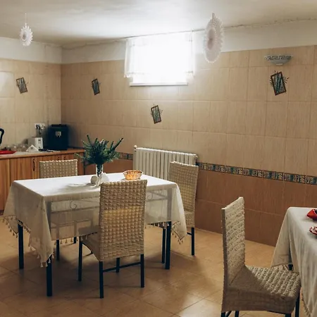 Verhhouse Guest house 3*